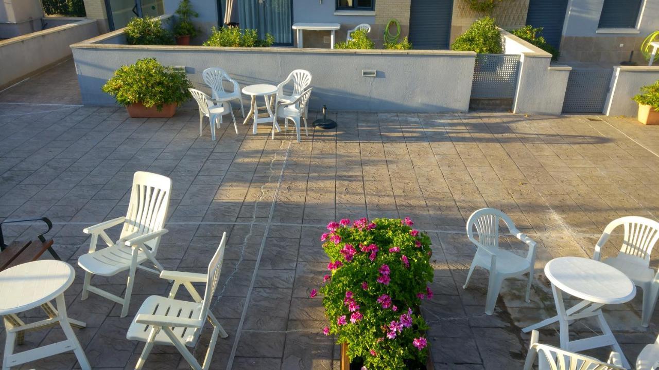 Apartaments Las Carolinas Sant Carlos de la Ràpita Εξωτερικό φωτογραφία
